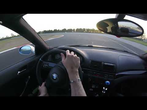 Cremona 08-04-2022 BMW M3 E46 - Just chilling