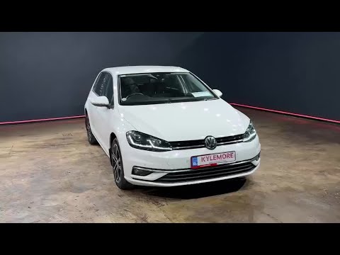 Volkswagen Golf 1.2 AUTOMATIC - REVERSE CAMERA - C - Image 2