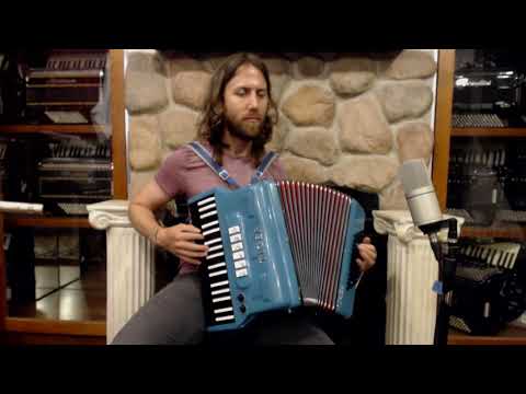 7219 - Blue Moon Titano Tiger Combo Piano Accordion LMQ 36 72 $1999