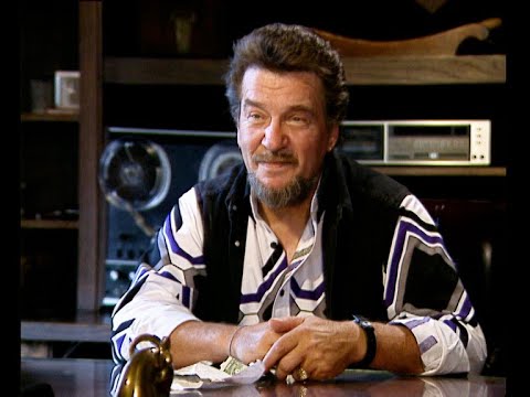 Pt.1 of Waylon Jennings, former "Nashville Outlaw", comprehensive Interview uncut 1995