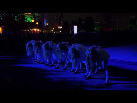 MEGAN Roaming Horde Flash Mob Universals Halloween Horror Nights Orlando​@HalloweenHorrorNights