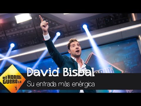 David Bisbal llena de energía el plató de con su increíble entrada - El Hormiguero 3.0