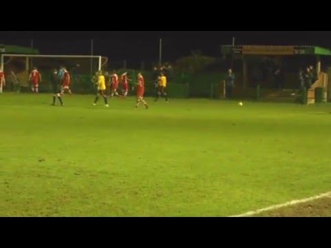 East Thurrock United 3-1 Merthyr Town. FA Carlsberg Trophy 3rd Qualifying Round Replay. Tue1Dec2015