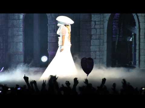 Bloody Mary - The Born This Way Ball - Lady GaGa - Cologne - 2012