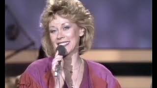 Ciska Peters, Benny Neyman, Bonnie st Claire &amp; Conny Vandenbos - Medley (Showbizzquiz 1983)