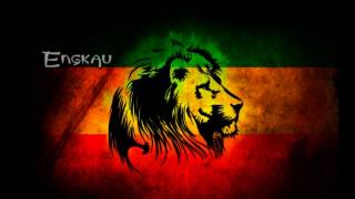 Download lagu Play Beach Tua Tua Keladi Lirik Reggae Cover mp3