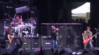 Staind "Mudshovel" Live @ Rock On The Range 2014