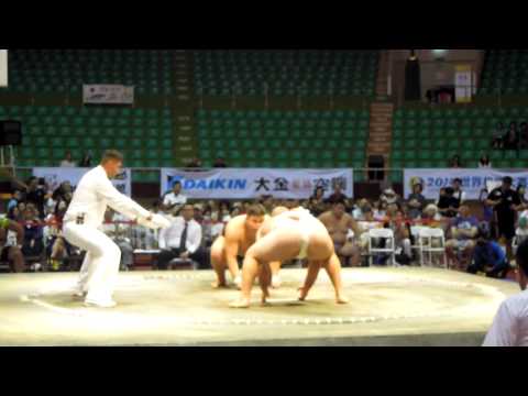 1030831 sumo world championship MGL Team