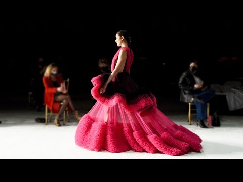 Christian Siriano Fall/Winter 2021/22 NYFW