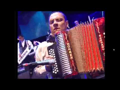 Igual que aquella noche   Jorge Celedon y el Cocha Molina en concierto