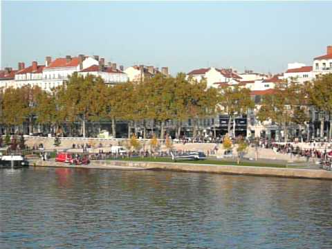 Lyon Police Helicopter Display.MOV