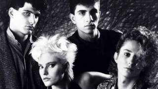 01 'Til Tuesday - Love In A Vacuum