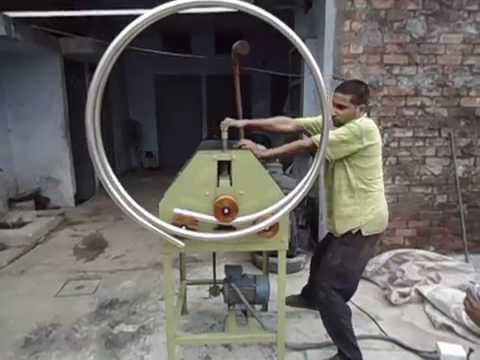 Large radius pipe bending with bending machine