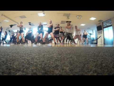 Alevanille dhq workshop in Nuremberg - Shenseea, Whine