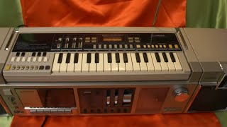 Video thumbnail for VINTAGE FISHER SC-300 KEYBOARD GHETTO BLASTER BOOMBOX RADIO STEREO PLAYER SYNTHESIZER MUSIC PLAYER by Donz Cool Vids