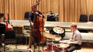 Tim Moore- Remembering(Avishai Cohen)