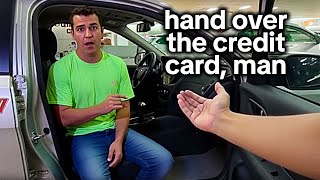 When Cops Surprise Credit Card Scammers in the Act