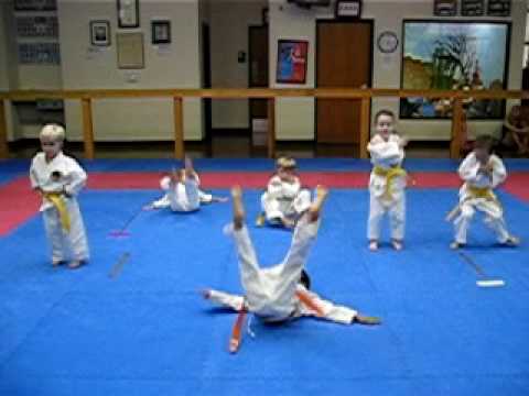 PeeWee Judo Fall Demonstration