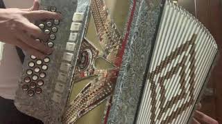 Me Haces Tanto Mal - Intocable. Acordeon