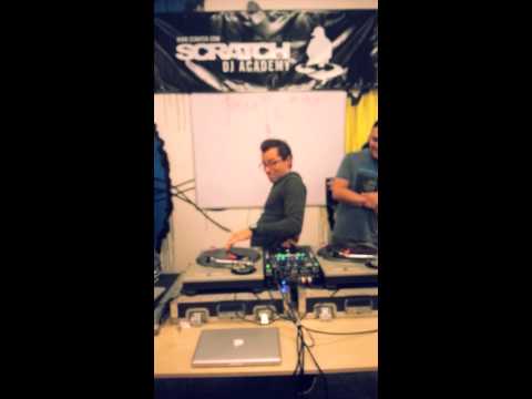 Pumpin' Pete Beat Juggling