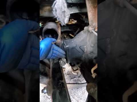 Detroit Diesel Series 60 swap on freightliner Cascadia (2010)