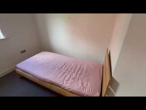 TO LET - SECOND FLOOR TWO BEDROOM TWO BATHROOM APARTMENT - AVAILABLE NOW