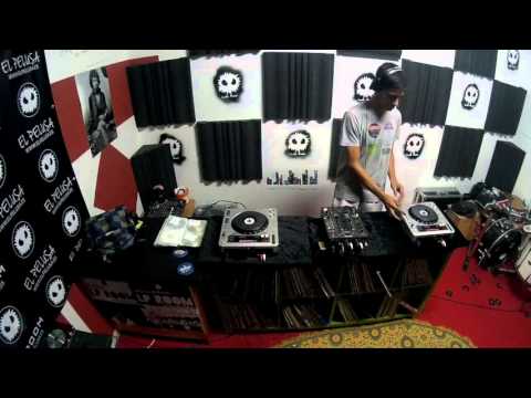 LP Room @ Boiling Milk con Nyto