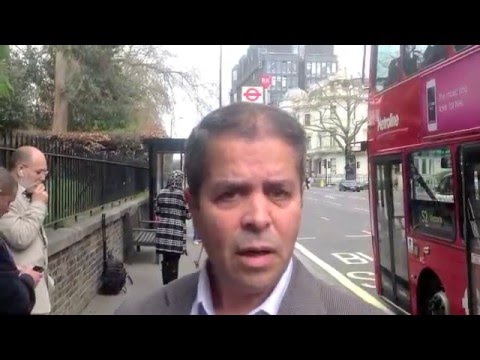 لا للعهدة الرابعة وقفة سلمية ا&#1620;مام القنصلية الجزاي&#1620;رية بلندن 2014.04.05