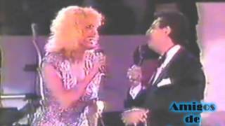 &quot;Hay un Mañana&quot; dueto con Valeria Lynch