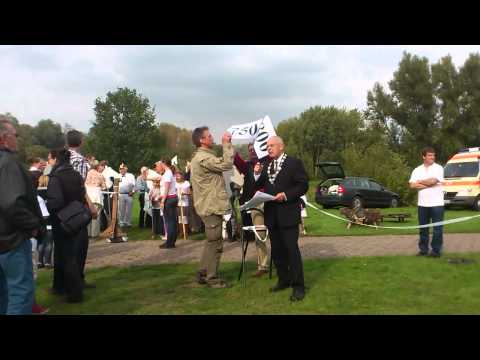 Hitzacker Guinness Buch Rekord im Steckenpferdreiten