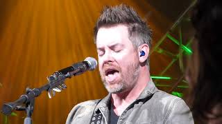 David Cook - Another Day in Paradise (Phil Collins Cover) - Epcot 09-22-2017