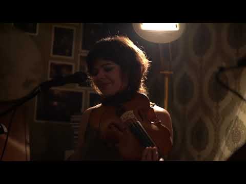 Nostos - U rrit Vasha - Vayu HouseConcerts   23/11/2018