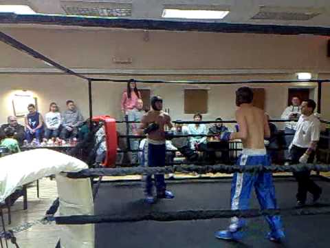 ian ingram fighting at the hythe kickboxing night v the hythe world champ lol