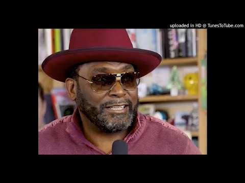Big Daddy Kane - Ain't No Half Steppin (Tiny Desk Acoustic Live Version)