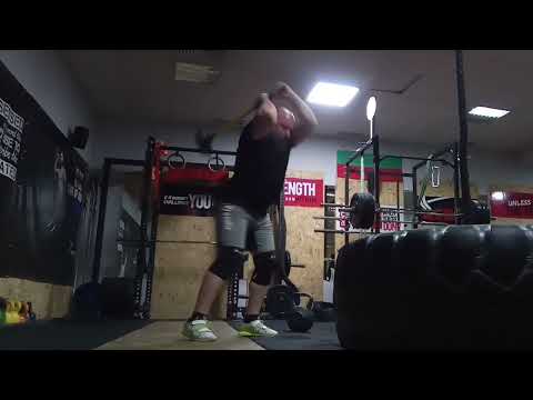 100 Sledge Hammer @ 8 kg 02:57 min