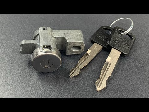 852】フォード エクスプローラー(2001-2017) ドアロックをピックアップ ([852] Ford Explorer (2001-2017) Door Lock Picked)