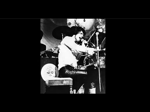 (the Blues Project did essentially the same song as 'Wake Me, Shake Me') - was recorded by the New York-based Myddle Class and appeared on Goffin