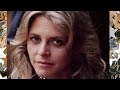 13 Sexy Photos Of Lindsay Wagner