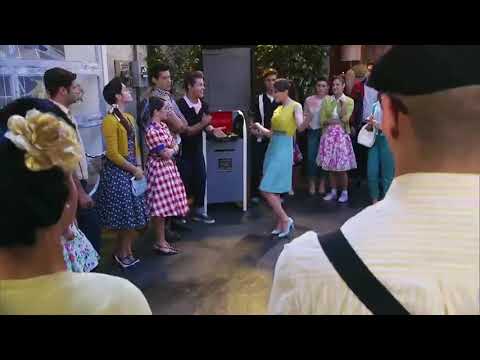 Club 57 - Vero baila "Ladrona".