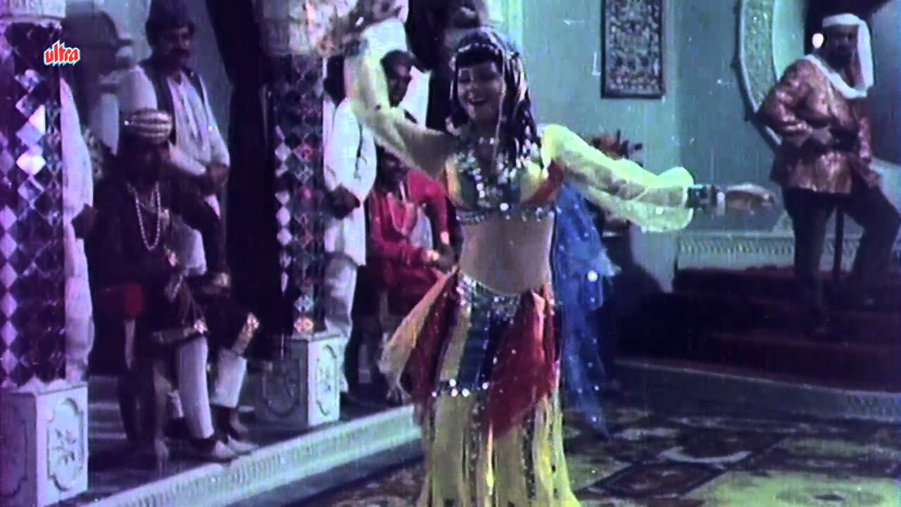 Mohabbat Sab Ke Dil Me Hai Lyrics  | Niyaz Aur Namaaz | Keshto Mukherjee, Lalita Pawar | Asha Bhosle | Shyamji Ghanshyamji