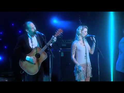 Steve Abel & Band with Gin Wigmore: Blue Lady