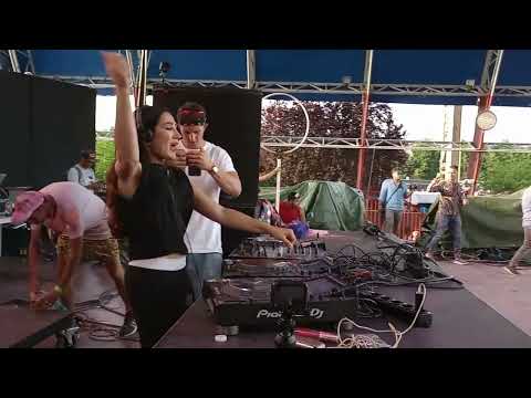 Jessie Diamond Holi Festival