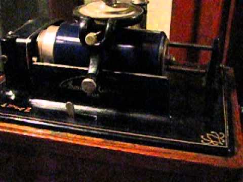 Edison Blue Ambrol #3870 "Christmas Bells"