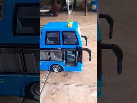 2 corredores buenos aires saliendo de la estación de Monte grande de corredor buenos aires ints57 28