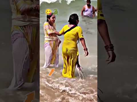 Girl playing in beach #girl #fashion #trending #trendingshorts #subscribe #india #desi
