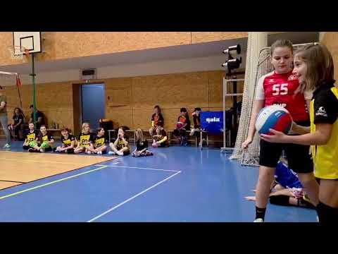 KLM2, zelené zlato, Karin podává