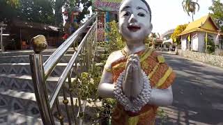 THAILAND UNFILTERED 39 ANOTHER TEMPLE ON THE ROAD