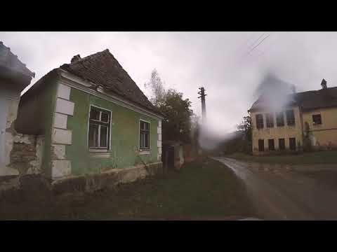 Visiting Gherdeal in Transylvania, the saxon village with less than 7 inhabitants.