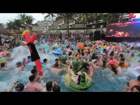 HOL! LIVE @ PARADISE BLUE [POOL STAGE]