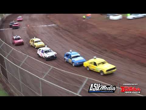 Junior Sedans: Ripper Heat Race Battle - Charlton Raceway [Classic]